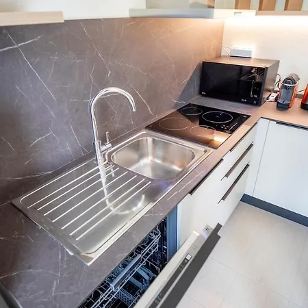 Grabbia 5 By Design דירה